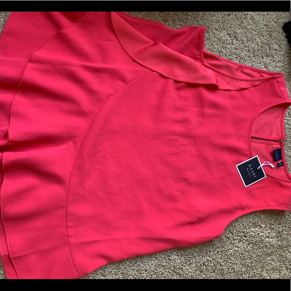 new women’s top